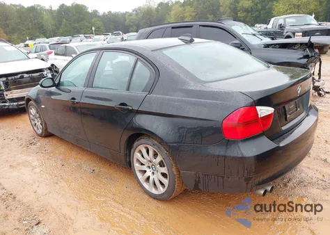 2007 BMW 328Xi z USA, uszkodzony, nr VIN WBAVC93547KZ71877